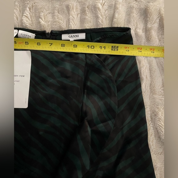 Ganni Black and Green Midi Skirt - Picture 9 of 13